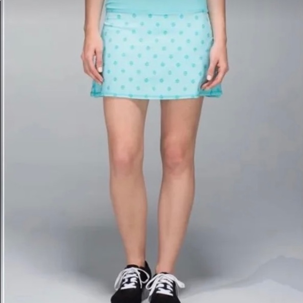 Lululemon cloud blue pace setter skirt 8tall